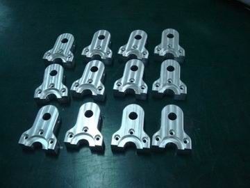 カスタマイズされた CNC 精密加工部品 Ra1.6 Ra0.8 3 軸と 0.005 mm