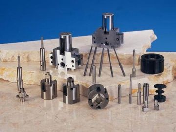 医療機器のための炭素鋼の合金鋼鉄真鍮 CNC の精密によって回される部品