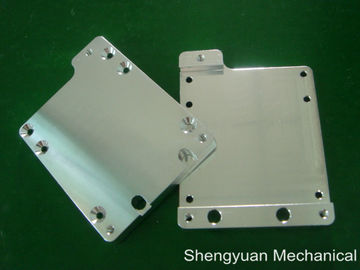 アロジンは、アルミニウム CNC 精密加工部品ヒートシンク GWHI/GBEL Vela 製品をクリアします。