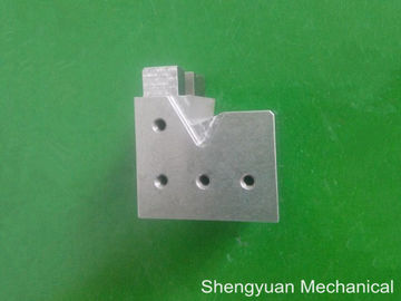 カスタマイズされた CNC の精密機械化の磨く D2 0.005 平坦の台紙のジグ