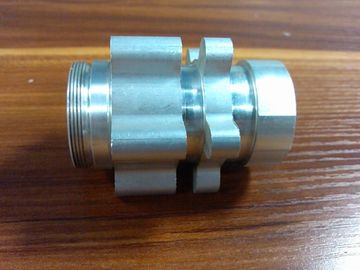 金属 CNC の精密は部品の高い抗張アルミニウム コラムを突き出ました回しました