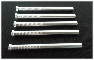 回る産業精密は内部のねじ M3 35mm を長く分けます