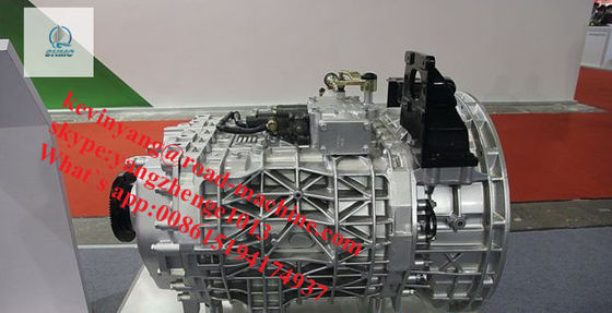 2600RPM Sinotruk の予備品 10Forward は 2 つの逆の速度の伝達/変速機を促進します